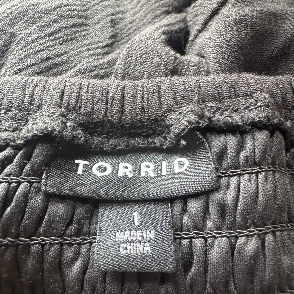 Torrid Black Spaghetti Adjustable Strap Flowy Shi… - image 2